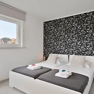 Huswell - Spacious With Garden Near The & Sea Middelkerke